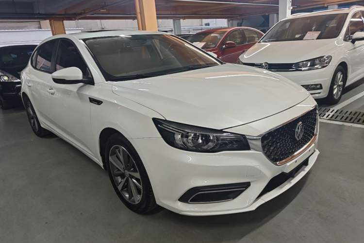 Used MG 6 2019 20T Automatic Starlight Edition Front Right 45 Deg