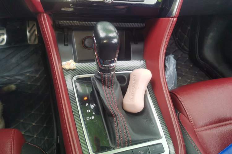 Used MG 6 2019 20T Automatic Trophy Competition Edition + BOSE Luxury Sound System Package Gear Lever
