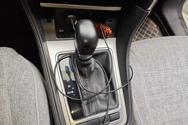 Used MG 6 2019 20T Automatic Sport Edition Gear Lever