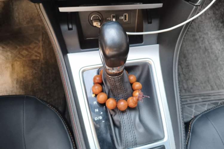 Used MG 6 2019 20T Automatic Starlight Edition Gear Lever