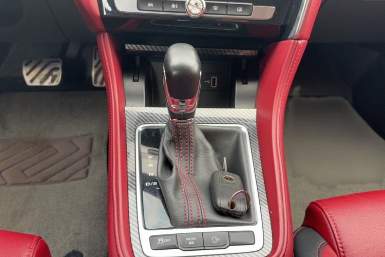 Used MG 6 2019 20T Automatic Trophy Competition Edition + BOSE Luxury Sound System Package Gear Lever