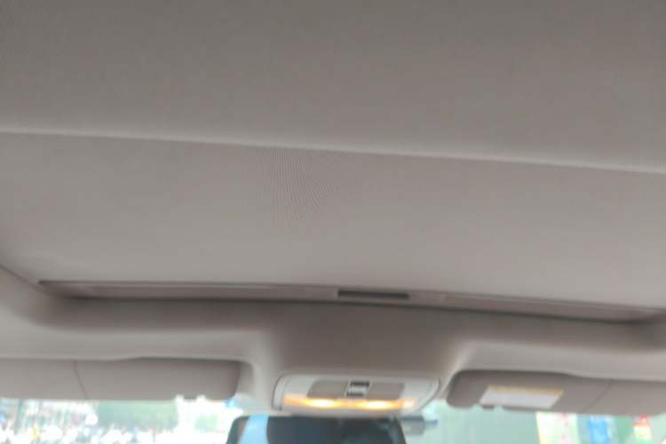 Used MG 6 2019 20T Automatic Trophy 10th Anniversary Edition Headliner