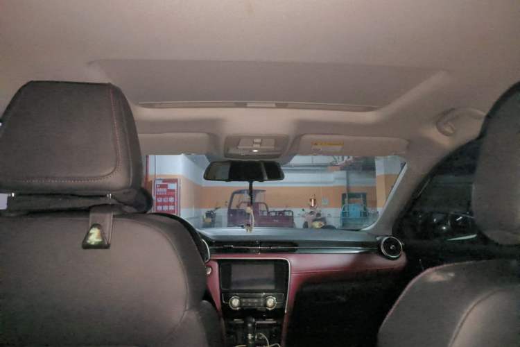 Used MG 6 2019 20T Automatic Trophy 10th Anniversary Edition Headliner
