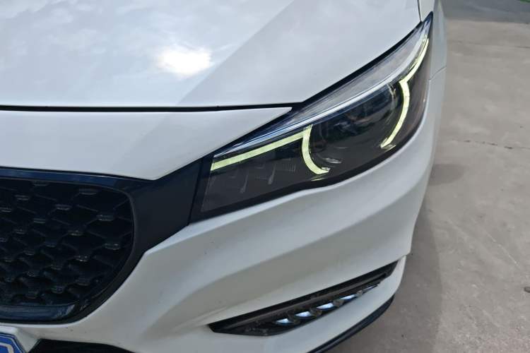 Used MG 6 2019 20T Automatic Trophy 10th Anniversary Edition Left Front Headlight