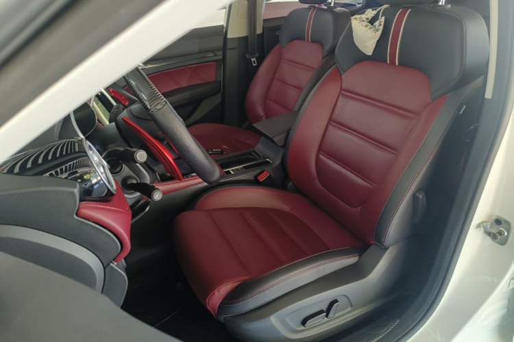 Used MG 6 2019 20T Automatic Trophy Competition Edition + BOSE Luxury Sound System Package Left Front Seat