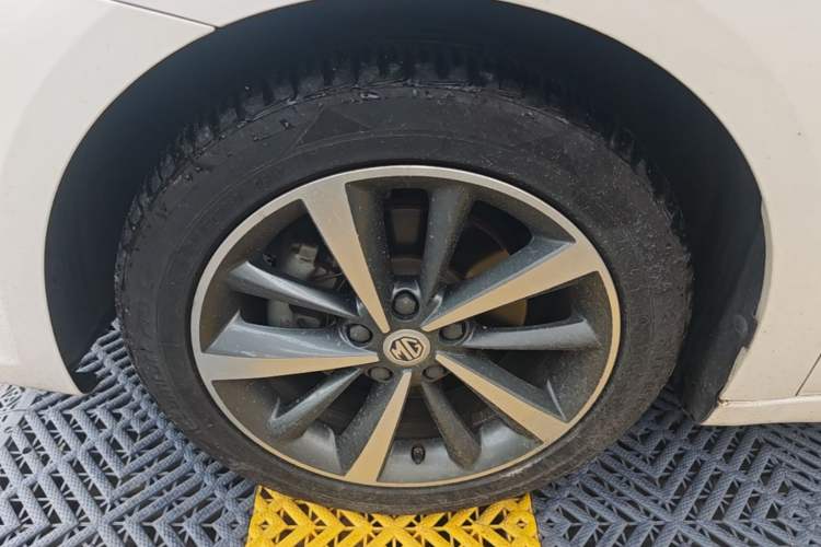Used MG 6 2019 20T Automatic Starlight Edition Left Front Wheel Hub