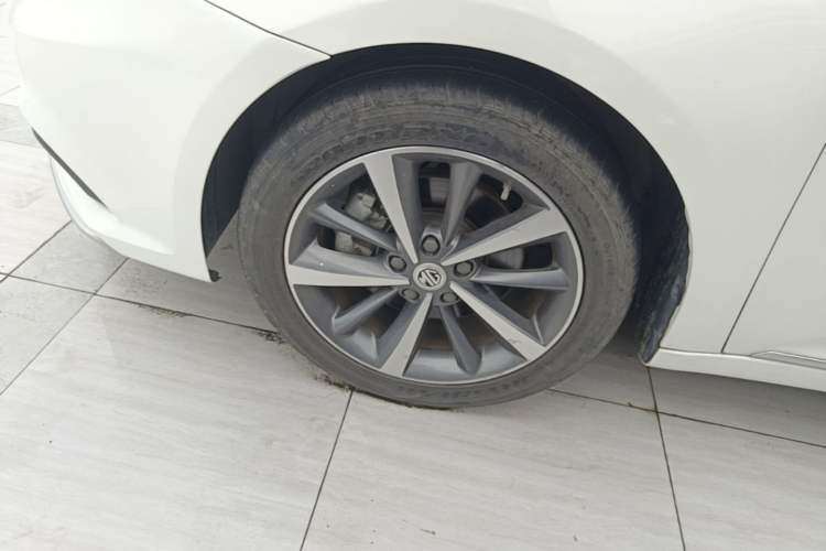 Used MG 6 2019 20T Automatic Sport Edition Left Front Wheel Hub