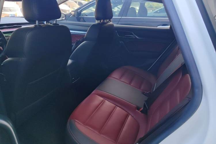 Used MG 6 2019 20T Automatic Trophy 10th Anniversary Edition Left Rear Seat