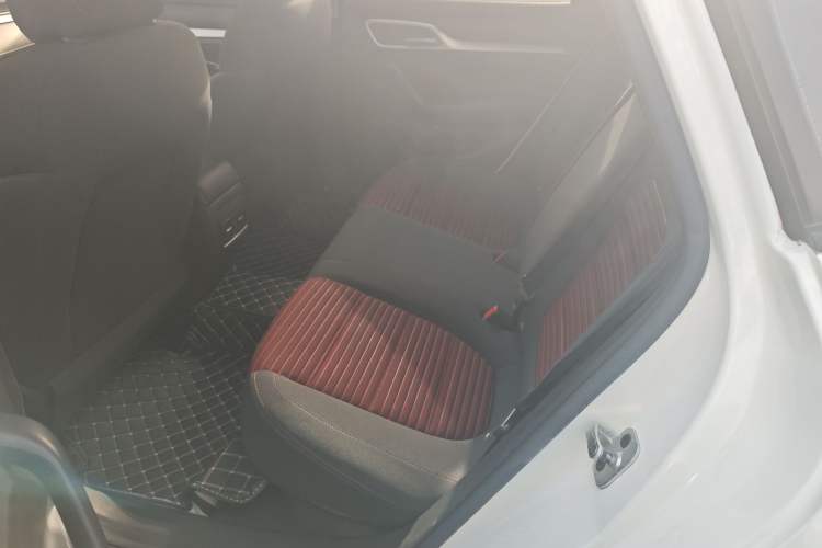 Used MG 6 2019 20T Automatic Starlight Edition Left Rear Seat