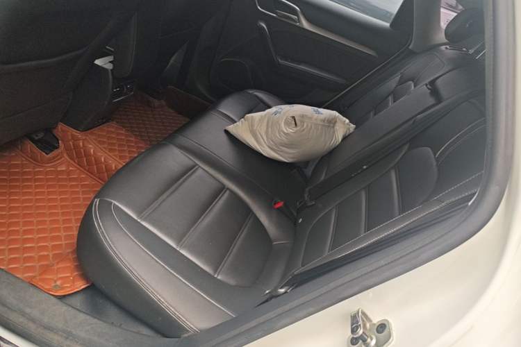 Used MG 6 2019 20T Automatic Sport Edition Left Rear Seat