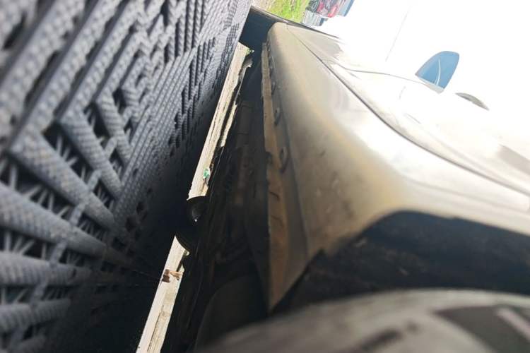 Used MG 6 2019 20T Automatic Starlight Edition Left Side Sill