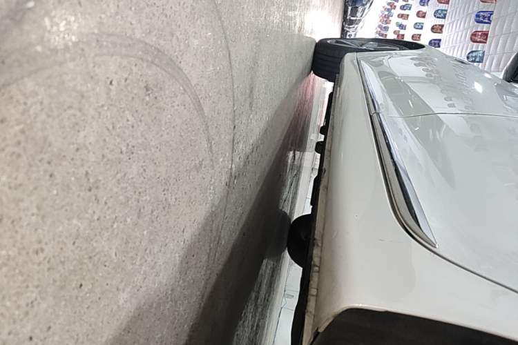 Used MG 6 2019 20T Automatic Sport Edition Left Side Sill
