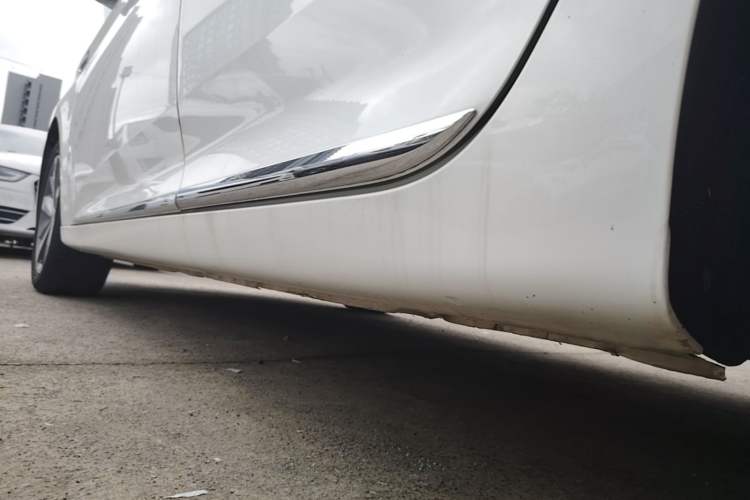 Used MG 6 2019 20T Automatic Sport Edition Left Side Sill
