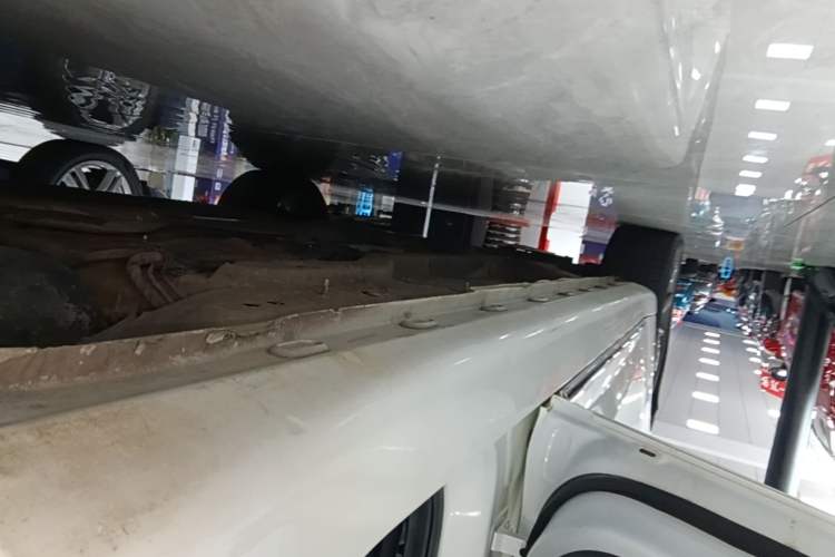 Used MG 6 2019 20T Automatic Sport Edition Left Side Sill