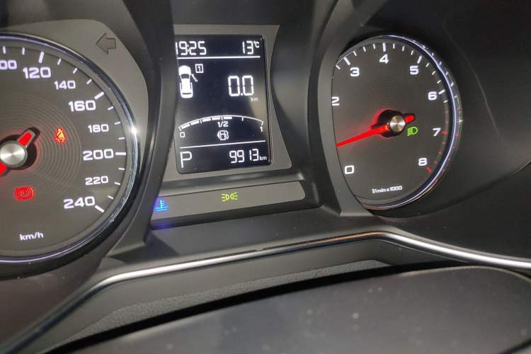 Used MG 6 2019 20T Automatic Sport Edition Odometer Close Up