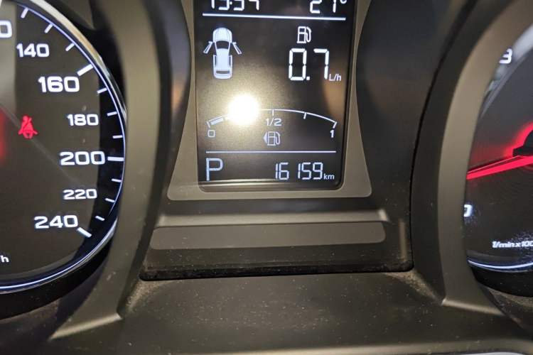 Used MG 6 2019 20T Automatic Sport Edition Odometer Close Up