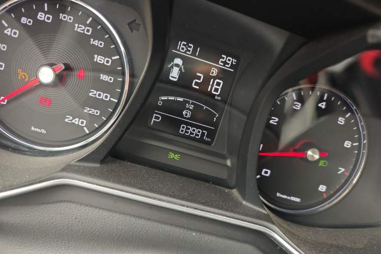 Used MG 6 2019 20T Automatic Sport Edition Odometer Close Up
