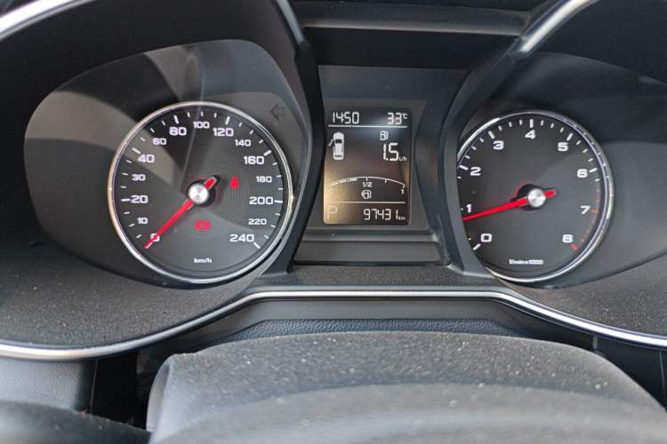 Used MG 6 2019 20T Automatic Starlight Edition Odometer Close Up