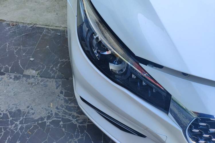 Used MG 6 2019 20T Automatic Sport Edition Right Front Headlight