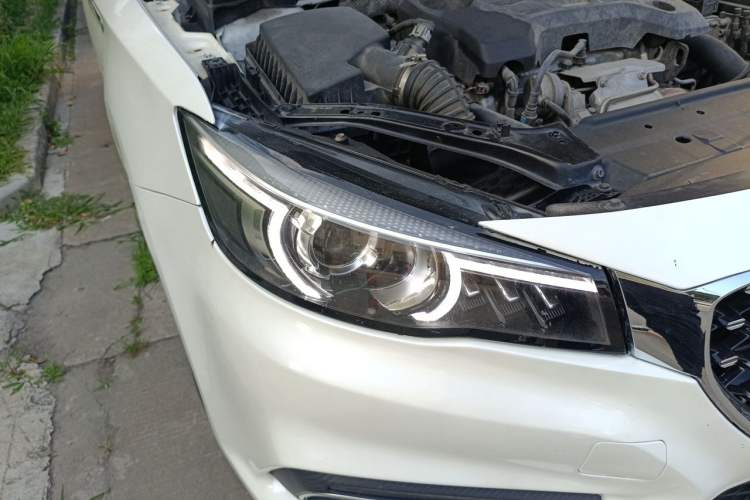 Used MG 6 2019 20T Automatic Starlight Edition Right Front Headlight