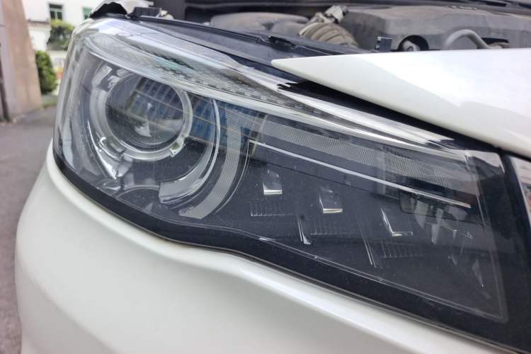 Used MG 6 2019 20T Automatic Sport Edition Right Front Headlight