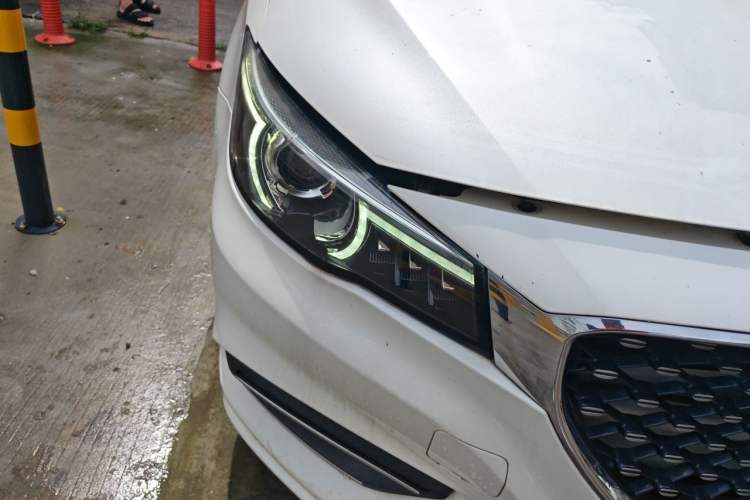 Used MG 6 2019 20T Automatic Starlight Edition Right Front Headlight