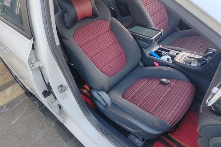 Used MG 6 2019 20T Automatic Starlight Edition Right Front Seat