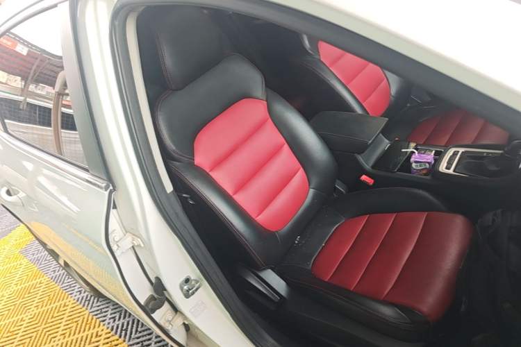 Used MG 6 2019 20T Automatic Starlight Edition Right Front Seat