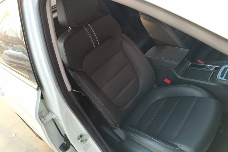Used MG 6 2019 20T Automatic Sport Edition Right Front Seat