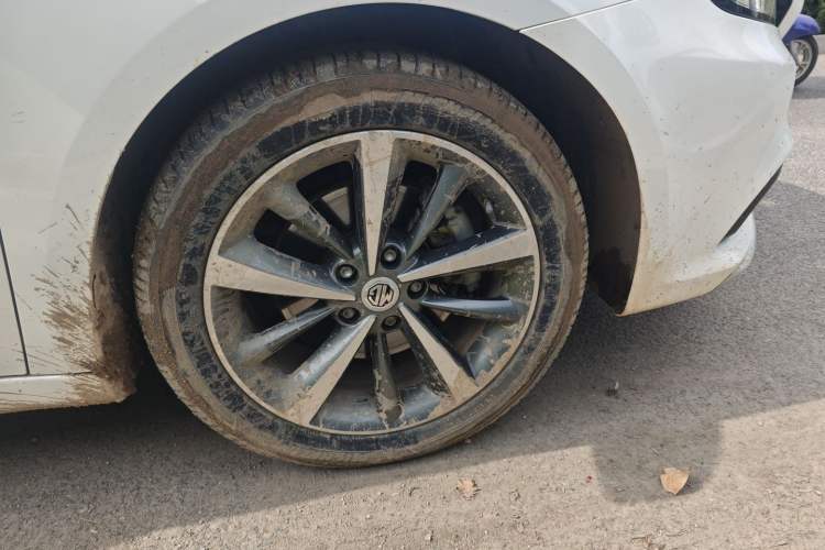 Used MG 6 2019 20T Automatic Sport Edition Right Front Wheel Hub