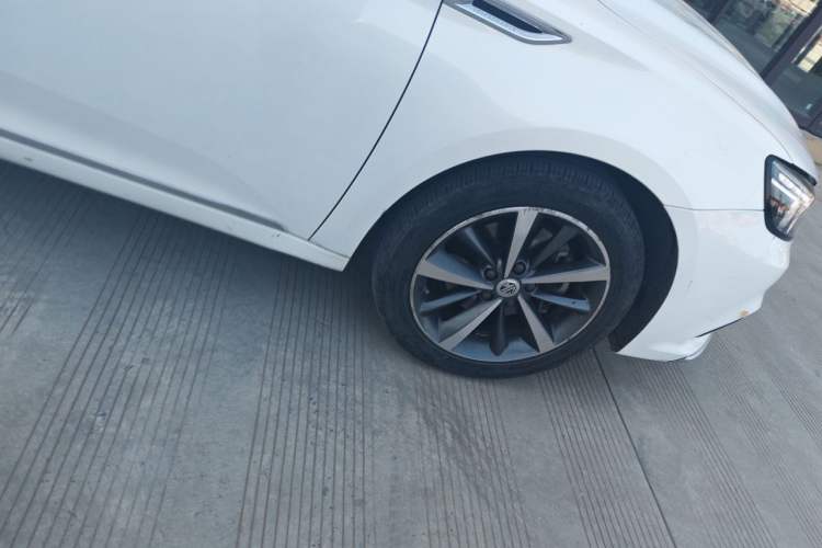 Used MG 6 2019 20T Automatic Sport Edition Right Front Wheel Hub
