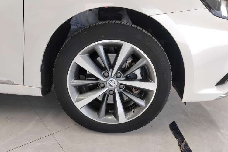 Used MG 6 2019 20T Manual Sport Edition Right Front Wheel Hub