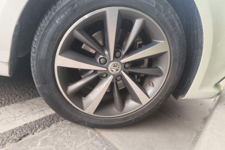 Used MG 6 2019 20T Automatic Sport Edition Right Front Wheel Hub