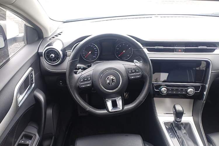Used MG 6 2019 20T Automatic Sport Edition Steering Wheel