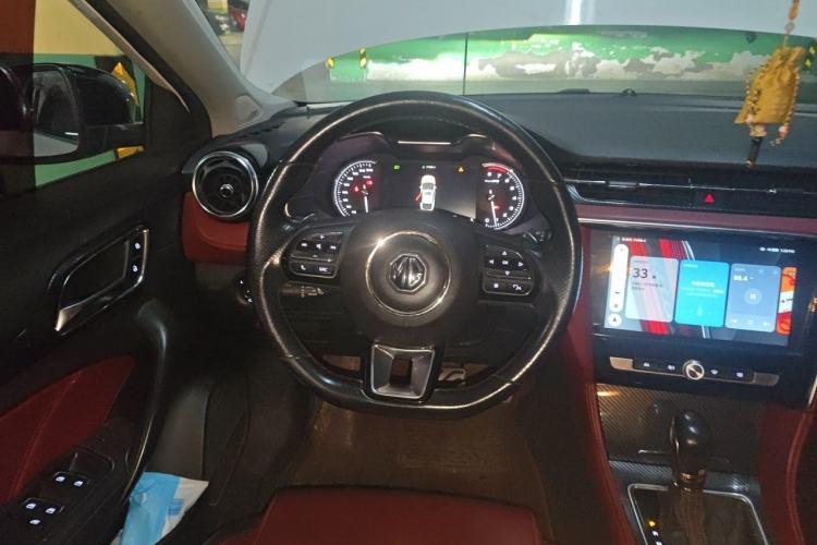 Used MG 6 2019 20T Automatic Trophy Competition Edition + BOSE Luxury Sound System Package Steering Wheel