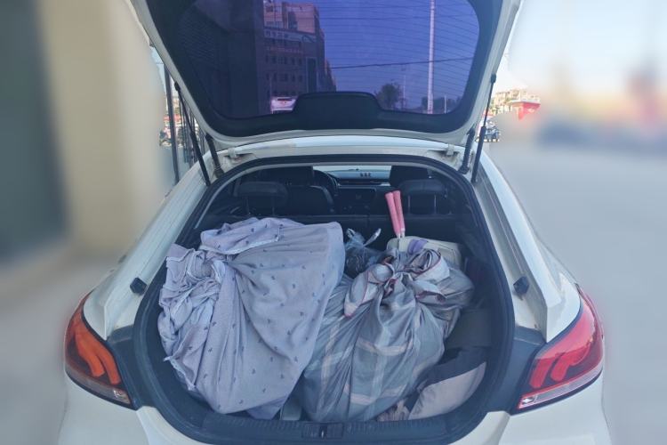 Used MG 6 2019 20T Automatic Sport Edition Trunk