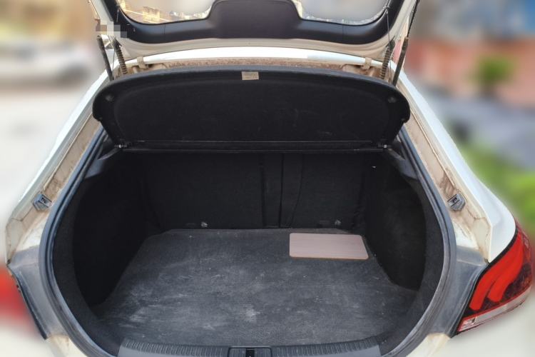 Used MG 6 2019 20T Automatic Starlight Edition Trunk
