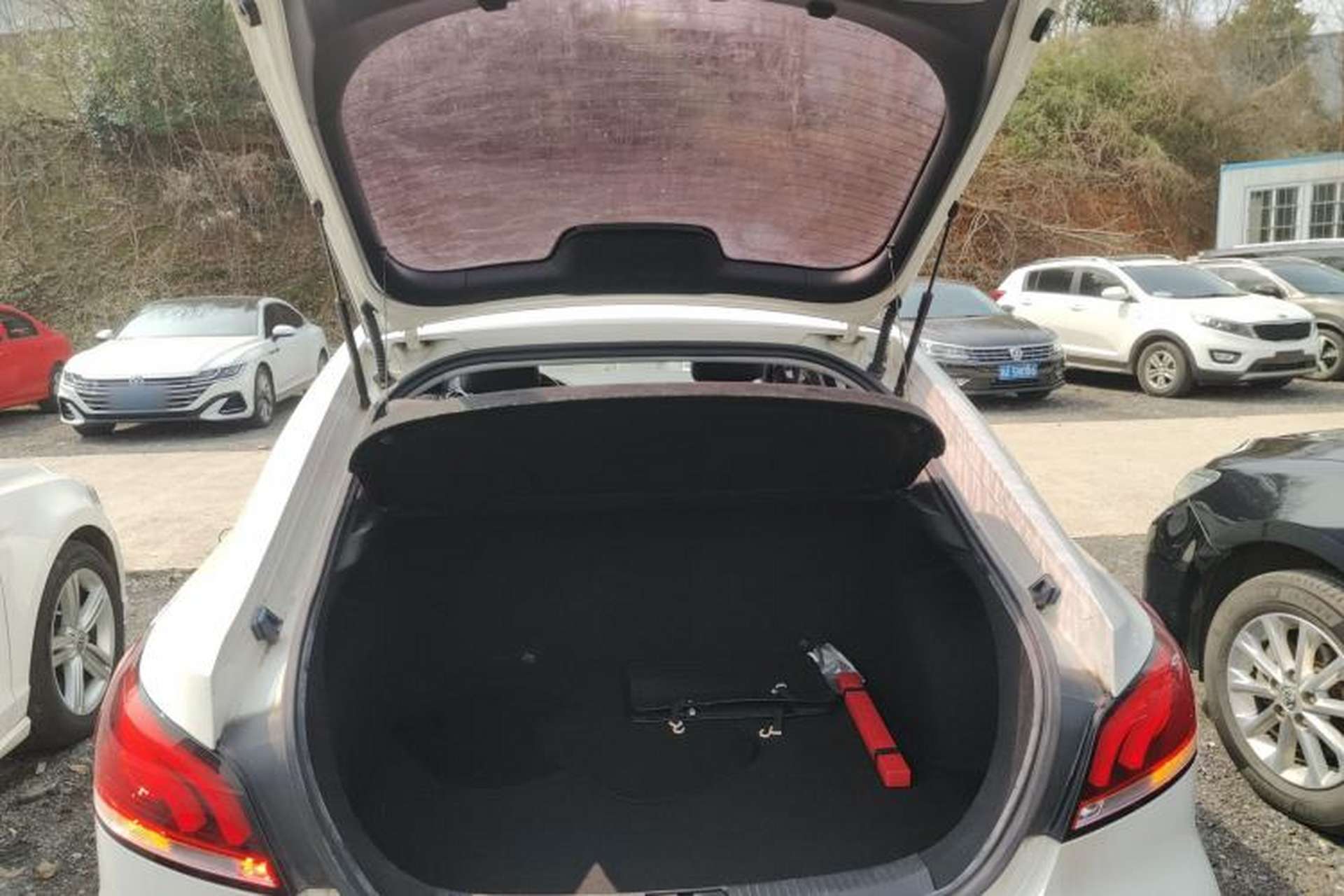 Used MG 6 2019 20T Automatic Sport Edition Trunk