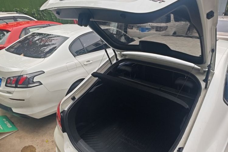 Used MG 6 2019 20T Automatic Sport Edition Trunk
