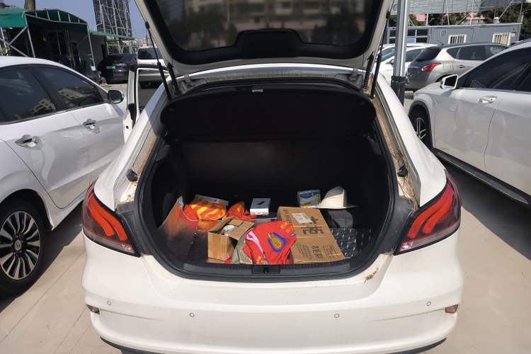 Used MG 6 2019 20T Automatic Sport Edition Trunk