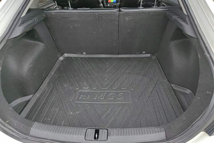 Used MG 6 2019 20T Automatic Starlight Edition Trunk