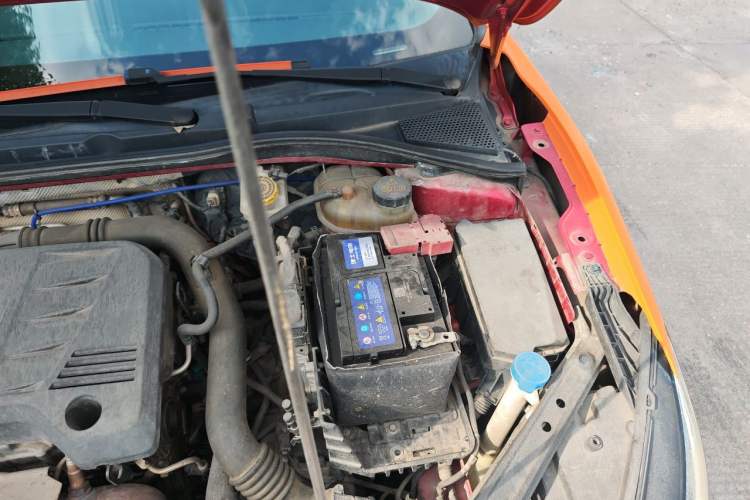 Used MG 6 2019 20T Automatic Sport Edition Engine Bay Left