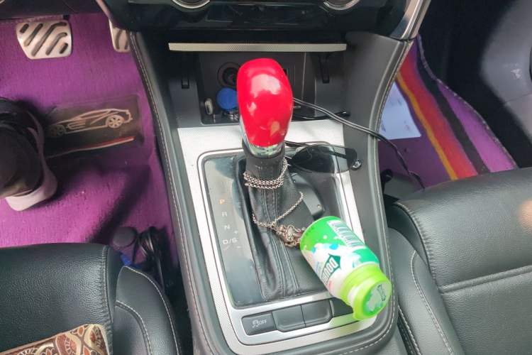 Used MG 6 2019 20T Automatic Sport Edition Gear Lever