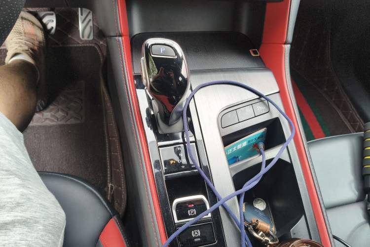 Used MG 6 2020 1.5T Automatic Trophy Luxury Edition Gear Lever