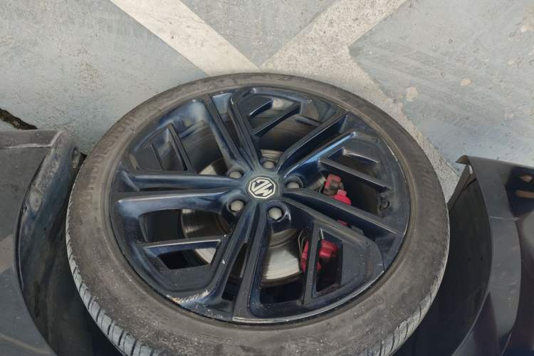 Used MG 6 2020 1.5T Automatic Trophy Luxury Edition Left Front Wheel Hub