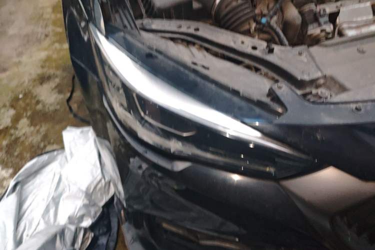 Used MG 6 2020 1.5T Automatic Trophy Luxury Edition Right Front Headlight