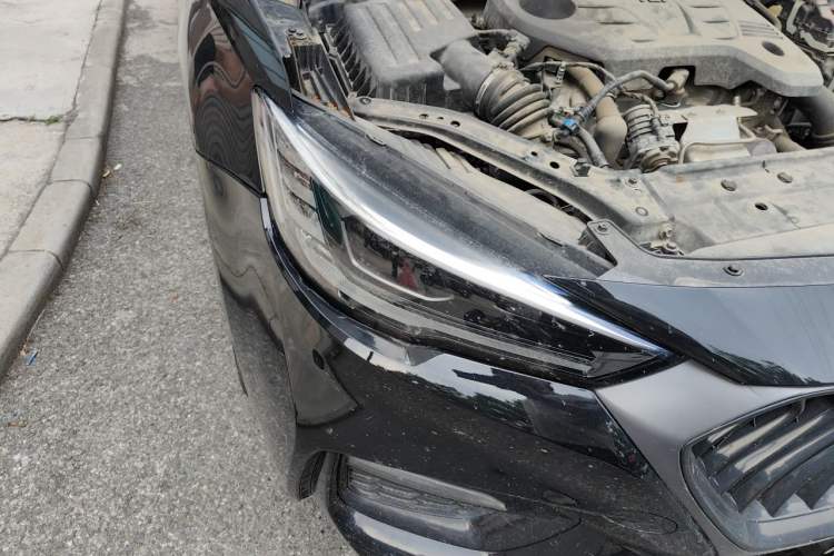 Used MG 6 2020 1.5T Automatic Trophy Luxury Edition Right Front Headlight
