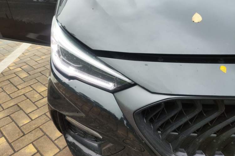 Used MG 6 2020 1.5T Automatic Trophy Luxury Edition Right Front Headlight