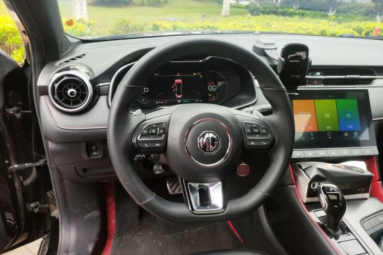 Used MG 6 2020 1.5T Automatic Trophy Luxury Edition Steering Wheel