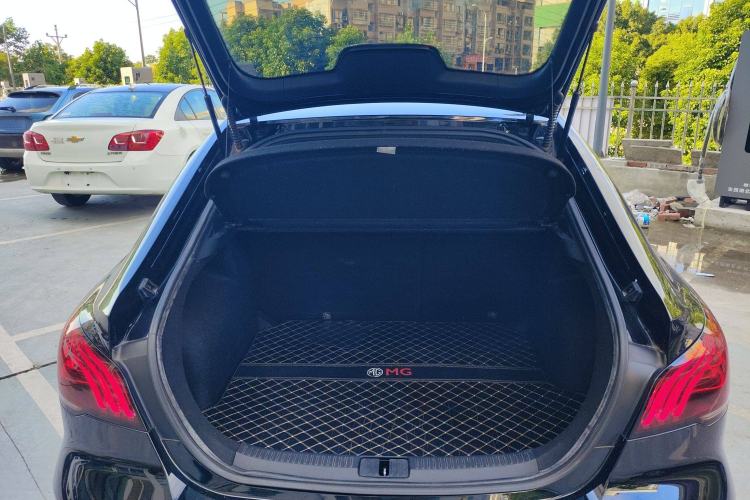Used MG 6 2020 1.5T Automatic Trophy Luxury Edition Trunk